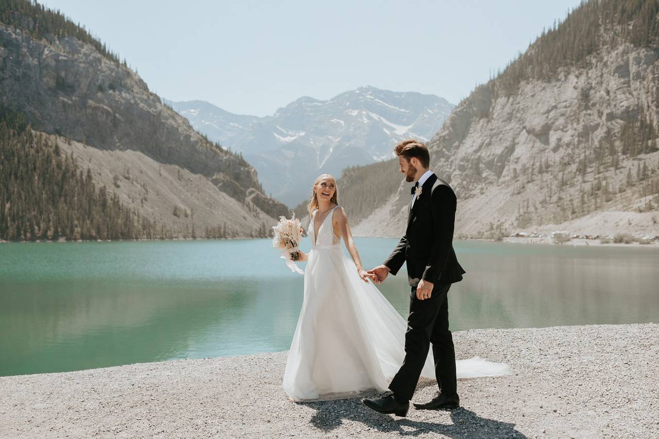 Hiring a Banff Wedding Photographer - Canmore, Alberta and Kananaskis ...